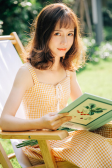 靖王世子小妾